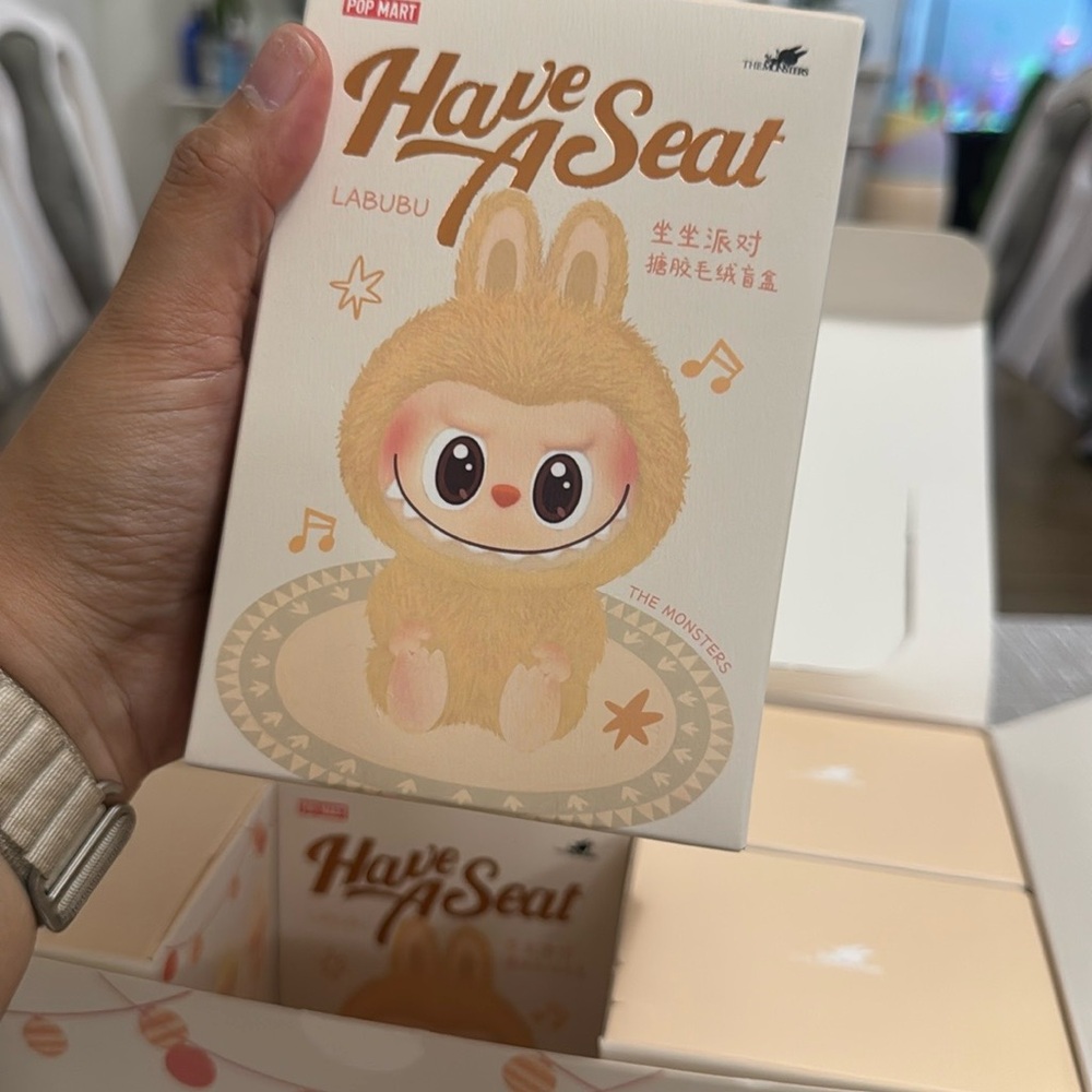 Pop Mart Labubu Action Figure - Cream